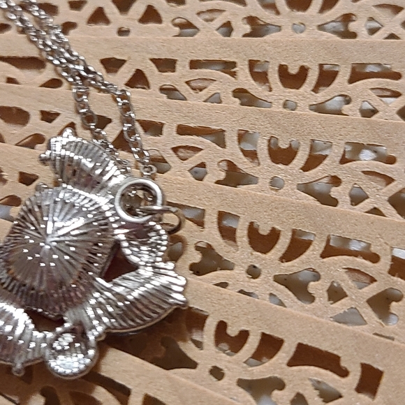 Delicate Necklace - Picture 6 of 14